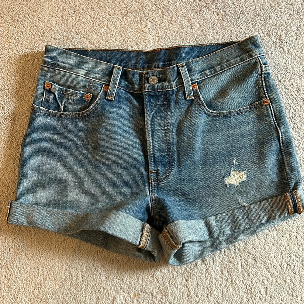 Levi’s 501 shorts